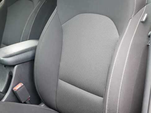 Used 2021 Kia Forte LXS FWD image 31