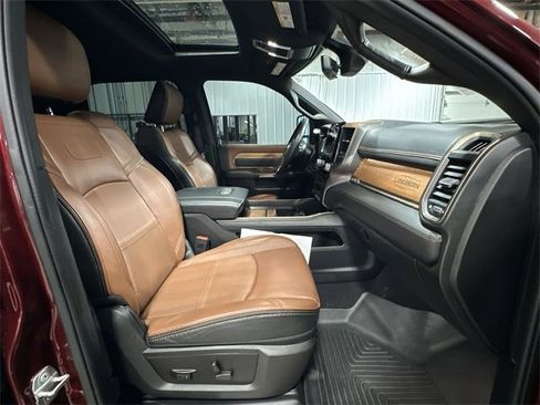 Used 2023 RAM 2500 Limited image 30