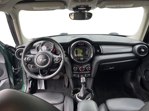 Used 2017 MINI Cooper 4-Door Hardtop FWD image 17
