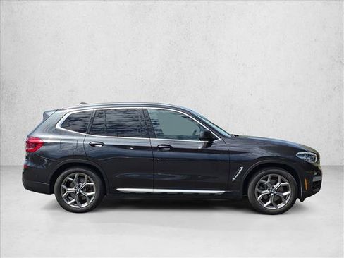 Used 2021 BMW X3 xDrive30e w/ Executive Package AWD/4WD image 4