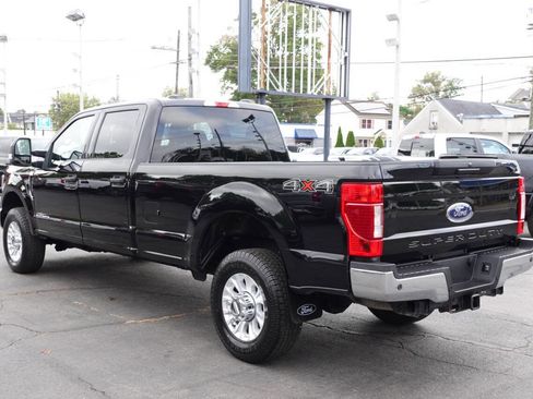 Used 2022 Ford F350 XLT w/ XLT Value Package image 2