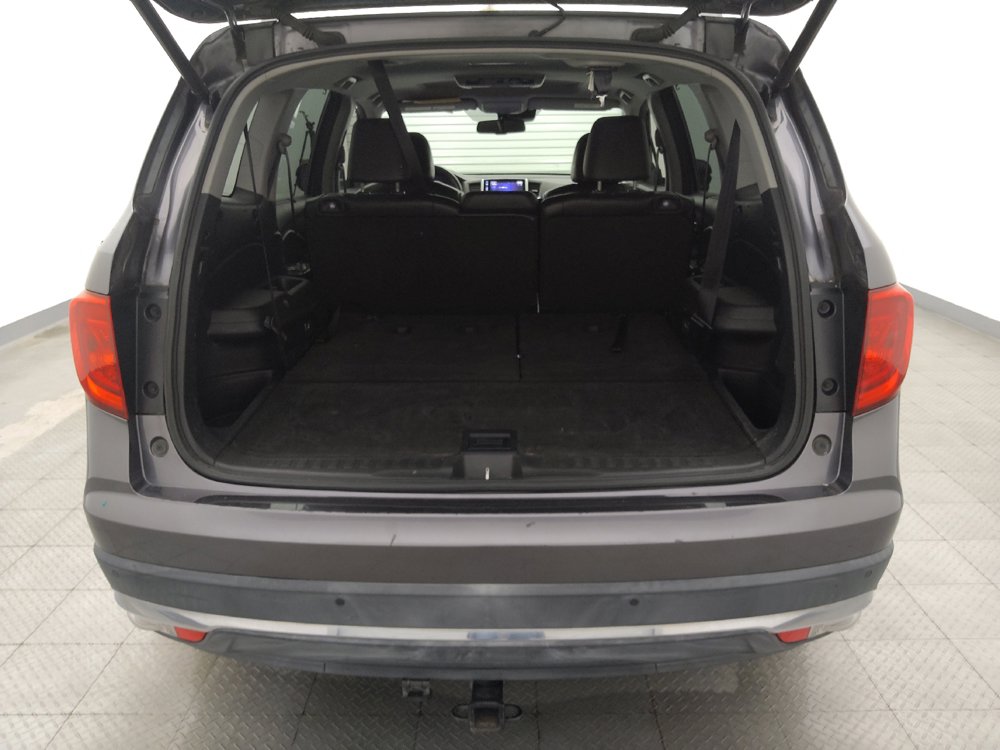 Used 2017 Honda Pilot Touring image 29