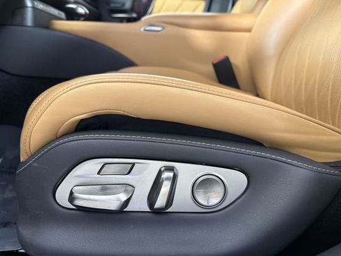 Certified 2023 Lexus LS 500h AWD w/ Luxury Package image 21