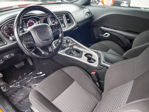 Used 2022 Dodge Challenger R/T image 11