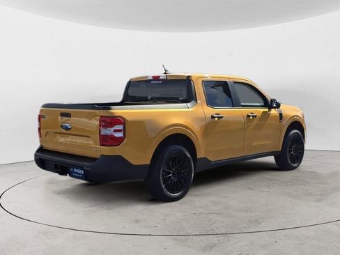 Certified 2022 Ford Maverick XLT w/ Equipment Group 300A Standard AWD/4WD image 3