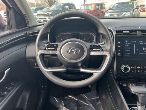 Used 2023 Hyundai Tucson SEL image 16
