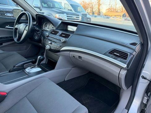 Used 2012 Honda Accord LX image 21