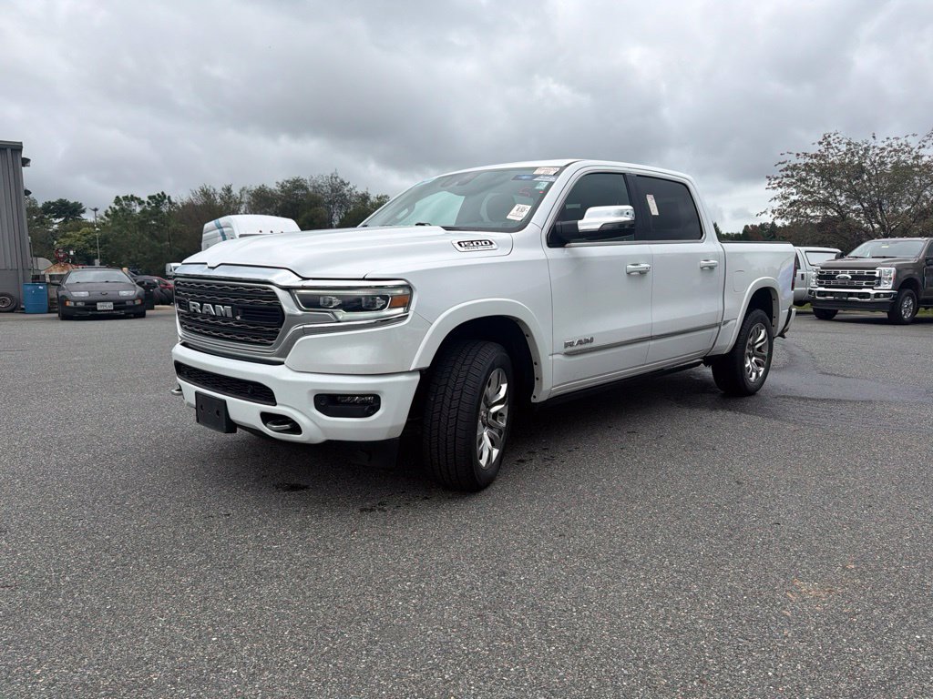 Used 2023 RAM 1500 Limited AWD/4WD image 3