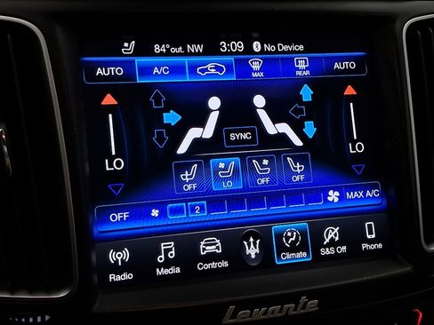 Used 2019 Maserati Levante S image 18