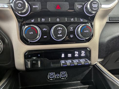 Used 2022 RAM 2500 Laramie image 13