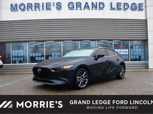 Used 2024 MAZDA MAZDA3 s image 1