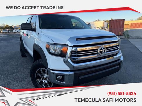 Used 2017 Toyota Tundra SR5 image 1