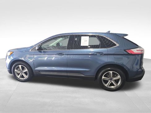 Used 2019 Ford Edge SEL w/ Equipment Group 201A AWD/4WD image 2