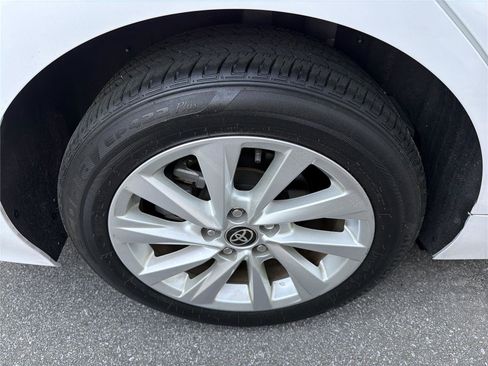 Used 2024 Toyota Camry LE image 14