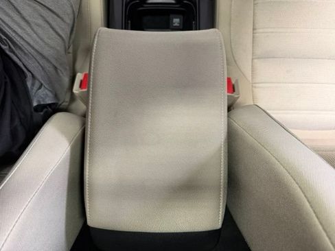 Used 2021 Honda CR-V EX image 41