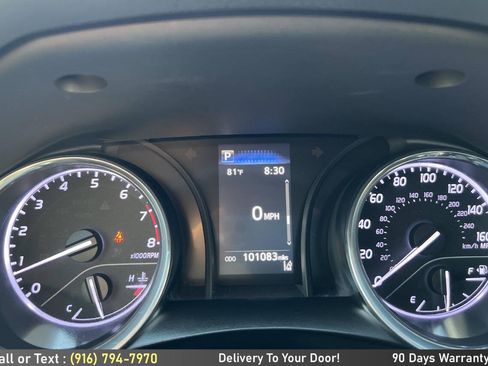 Used 2019 Toyota Camry SE FWD image 20