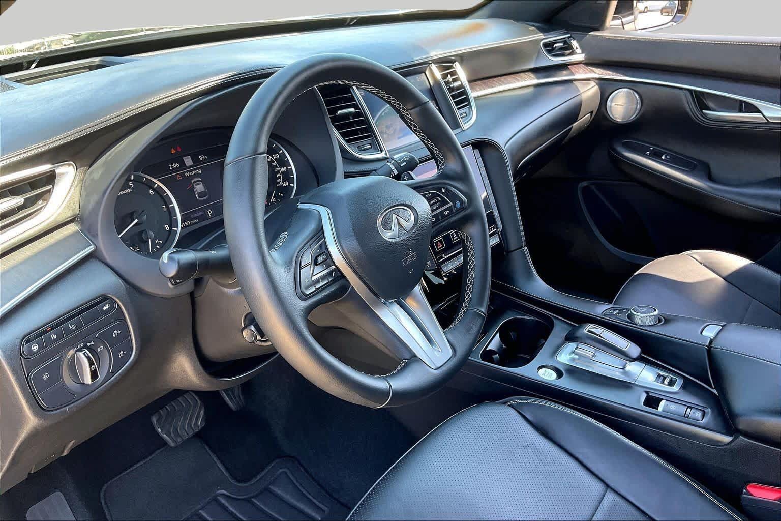 Used 2025 INFINITI QX55 Sensory w/ Lighting Package AWD/4WD image 17
