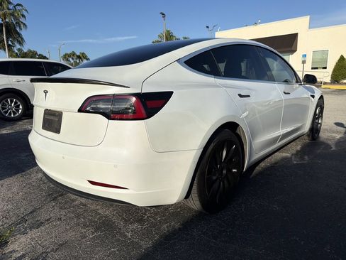 Used 2020 Tesla Model 3 RWD image 10