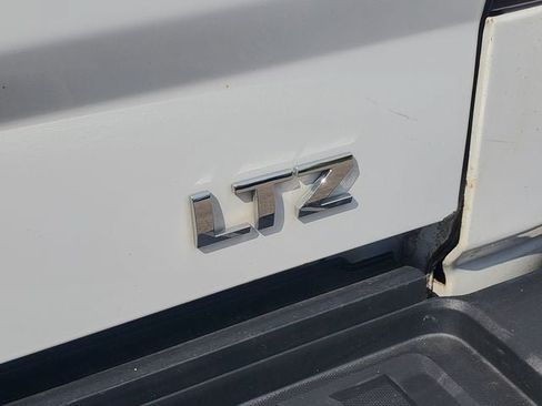 Used 2018 Chevrolet Silverado 2500 LTZ w/ Custom Sport Edition AWD/4WD image 31