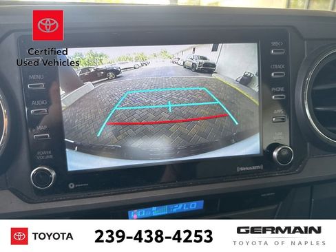 Used 2022 Toyota Tacoma TRD Sport w/ Technology Package image 12