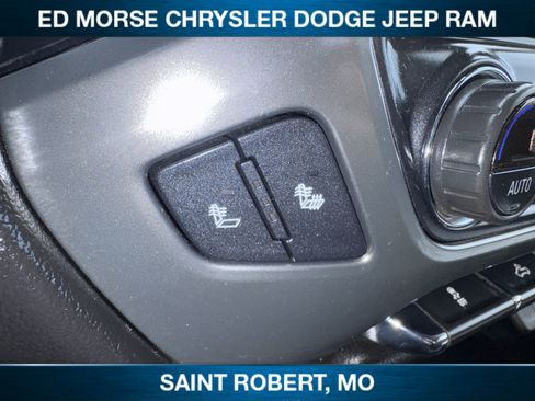 Used 2018 Chevrolet Silverado 1500 LT w/ All Star Edition image 20