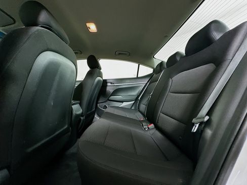 Used 2020 Hyundai Elantra SE w/ Cargo Package (C1) FWD image 26