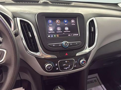 Used 2020 Chevrolet Equinox LS image 20