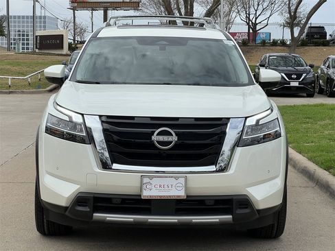 Certified 2024 Nissan Pathfinder Platinum w/ Cargo Package image 7
