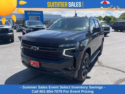 Used 2024 Chevrolet Tahoe RST w/ Luxury Package AWD/4WD image 2