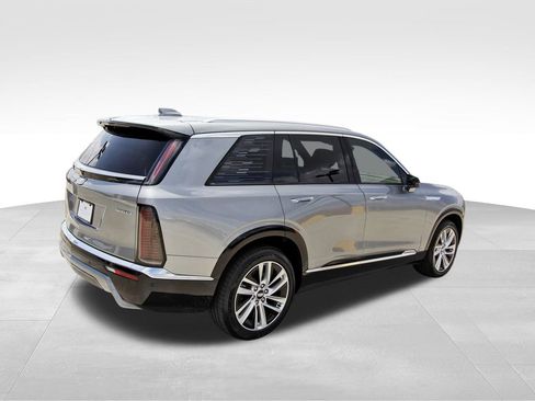 New 2026 Cadillac Vistiq Luxury image 4