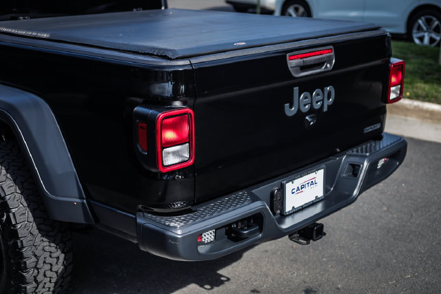 Used 2020 Jeep Gladiator Sport w/ Quick Order Package 24S AWD/4WD image 27