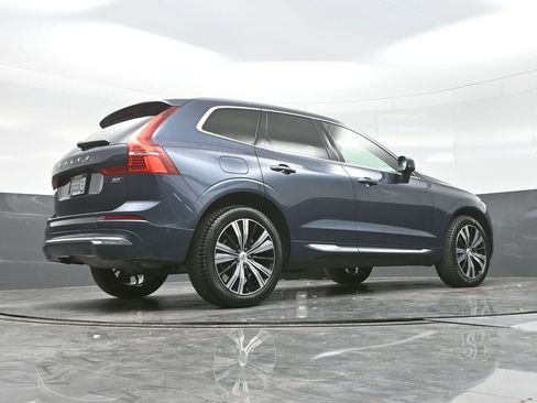 Used 2023 Volvo XC60 B5 Plus w/ Climate Package image 23