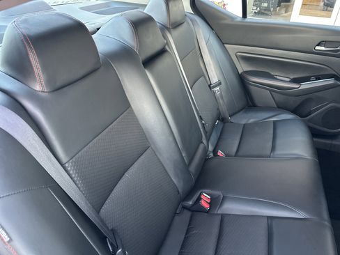 Used 2024 Nissan Altima 2.5 SR image 24