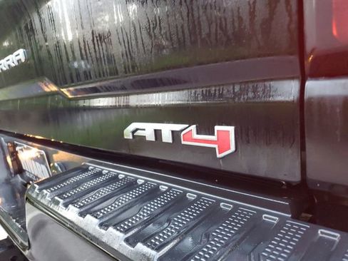 Used 2023 GMC Sierra 2500 AT4 w/ Gooseneck/5TH Wheel Package image 8