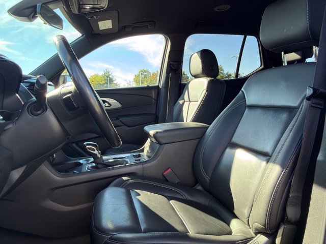 Used 2022 Chevrolet Traverse LT w/ LPO, Cargo Package AWD/4WD image 27