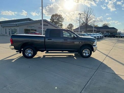 Used 2016 RAM 2500 Tradesman w/ Chrome Appearance Group image 8