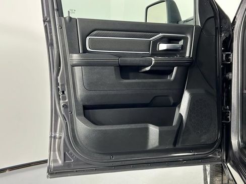 Used 2026 RAM 2500 Big Horn AWD/4WD image 31