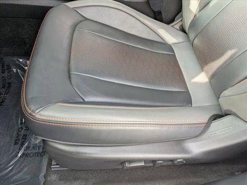 Certified 2025 Subaru Crosstrek 2.5i Limited w/ Crosstrek Mirror Package image 11