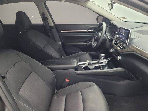 Used 2023 Nissan Altima 2.5 SV FWD image 21