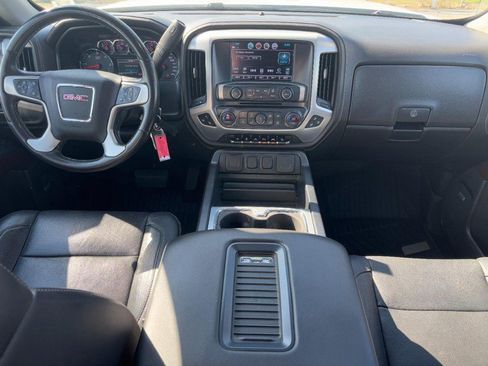 Used 2018 GMC Sierra 1500 SLT AWD/4WD image 15
