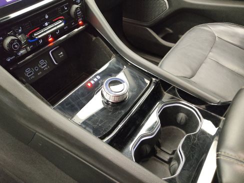 Used 2022 Jeep Grand Cherokee Limited RWD image 26