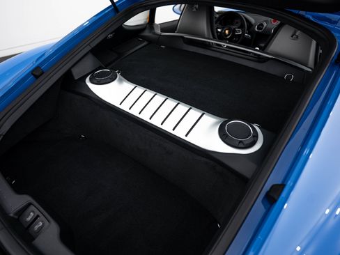 Certified 2025 Porsche 718 Cayman S RWD image 24
