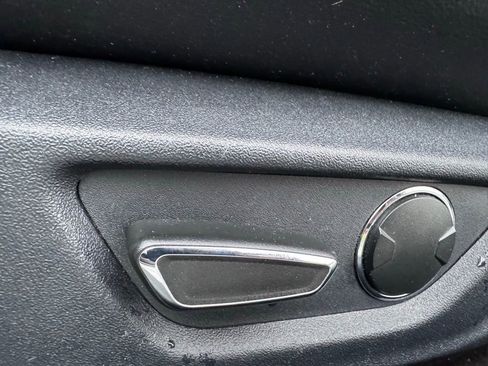 Used 2015 Ford Mustang 50 Years RWD image 13