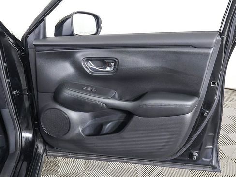 Used 2023 Honda HR-V LX image 19