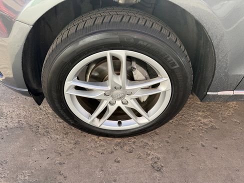 Used 2016 Audi Q5 2.0T Premium Plus w/ Technology Package image 14