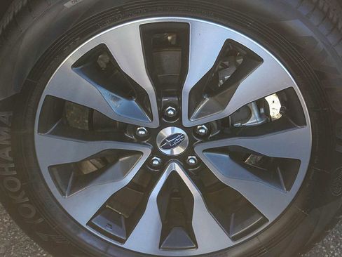 Used 2025 Subaru Outback Limited w/ Tech Package 2 image 11