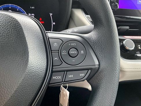 New 2026 Toyota Corolla Cross L image 14