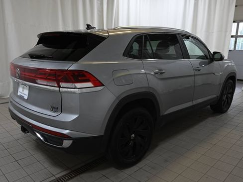 Used 2024 Volkswagen Atlas Cross Sport SE w/ Panoramic Sunroof Package AWD/4WD image 13