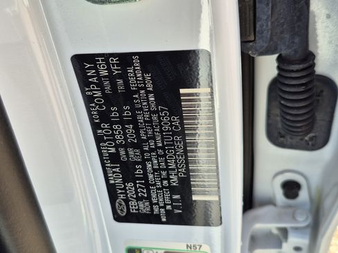 New 2026 Hyundai Elantra Sport FWD image 33