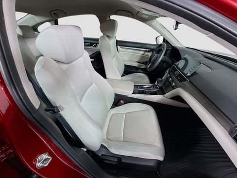 Used 2018 Honda Accord LX image 19